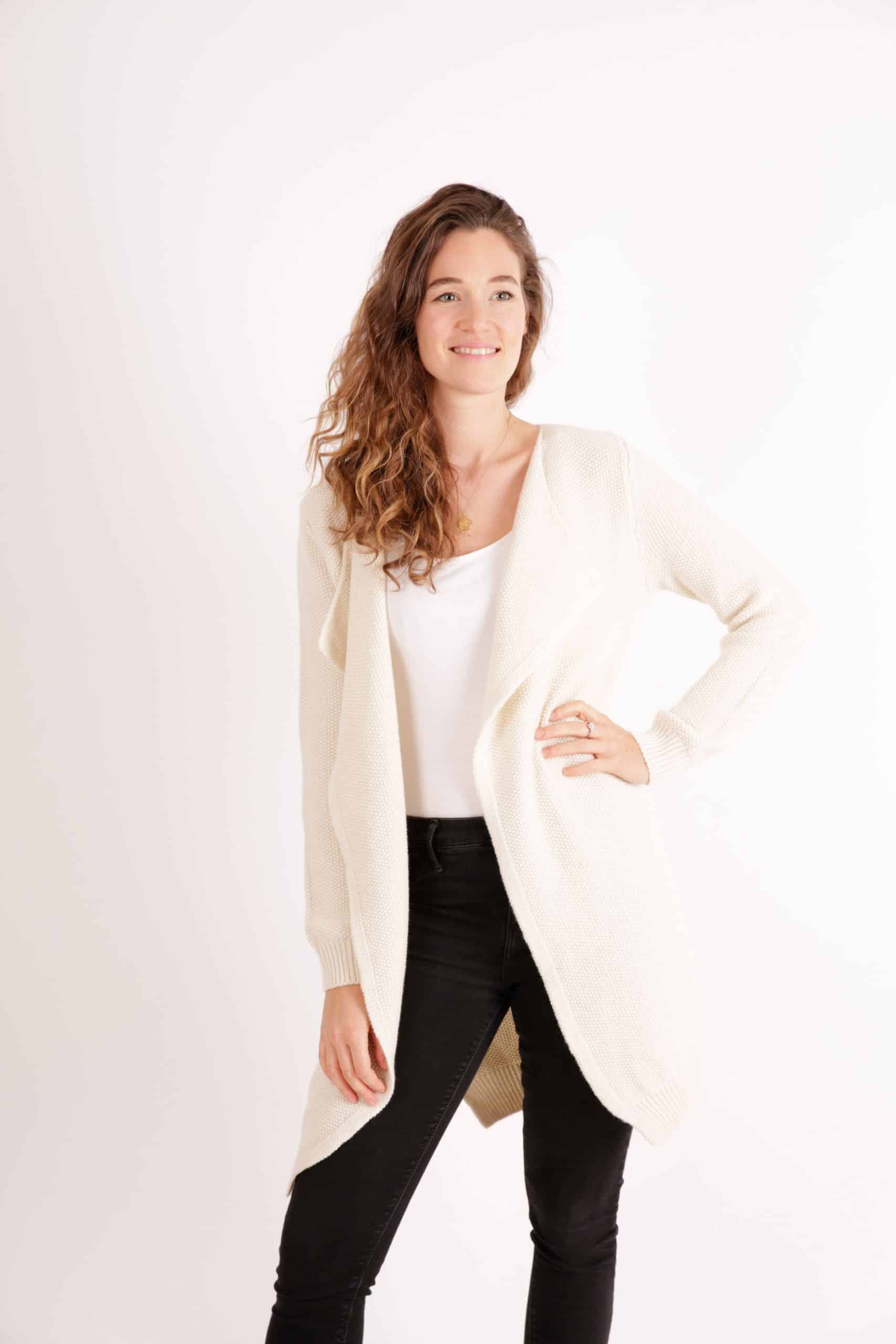 Alternative view of Olivia